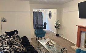 3 Bedroom Apartment Close To Manchester City Stadium And Coop Live